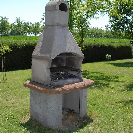 Farm stay Il Melograno Tessera