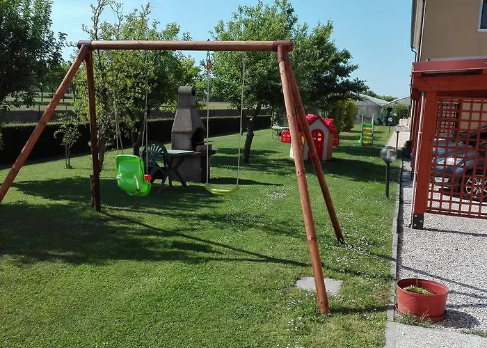 Çiftlik konaklama Il Melograno Tessera